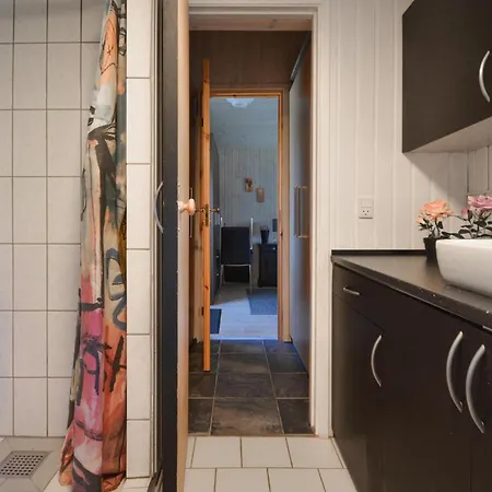Gorgeous Home In Spottrup