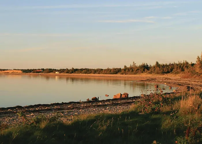 Three-bedroom In Vakantiehuis *