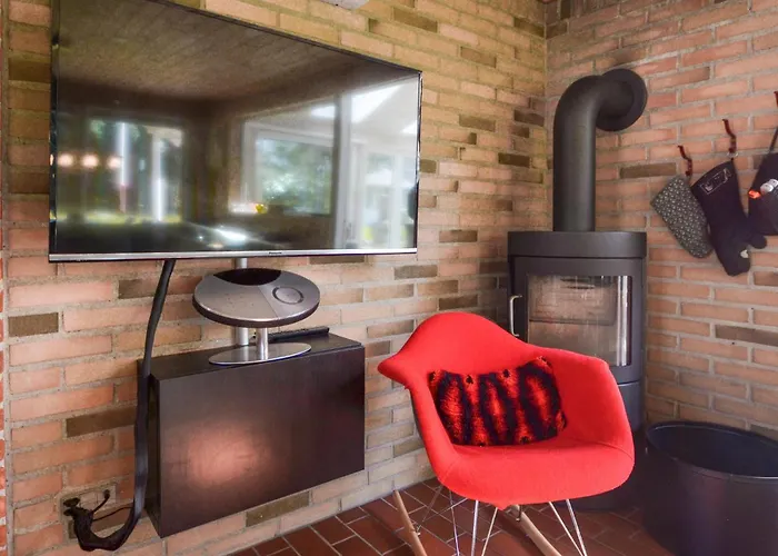 Three-bedroom In Spottrup